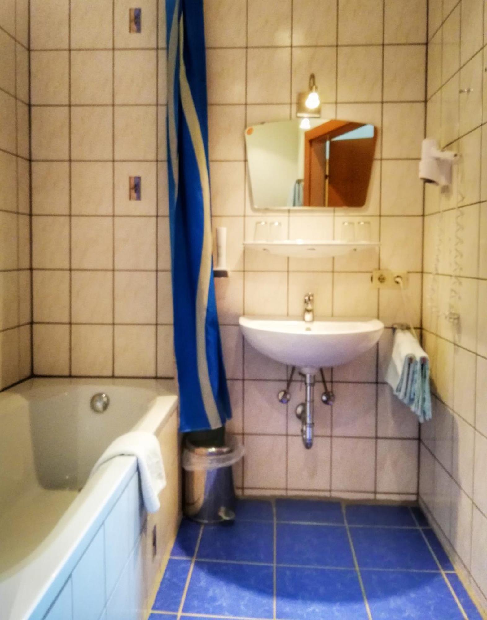 Familie Zuser Hotel Garni Mitterbach Exteriör bild