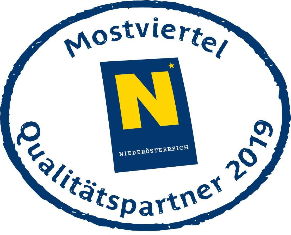 Familie Zuser Hotel Garni Mitterbach Exteriör bild